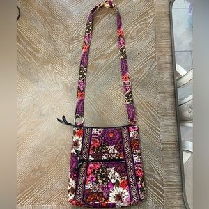 Vera Bradley crossbody purse.